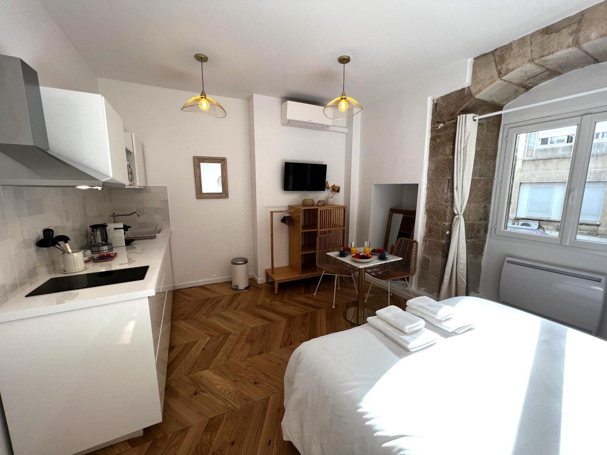 Le Comte - Heart Of Dijon - With Ac Apartment Exterior foto